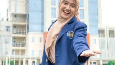Tembus 5.386 Pendaftar! 7 Prodi D4-S1 Paling Ramai Peminat Unesa Lengkap UKT dan IPI 2024