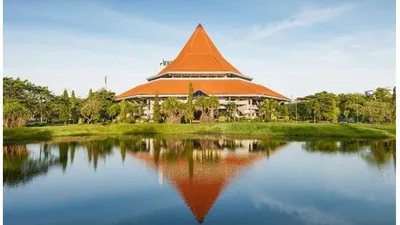 Institut Teknologi Sepuluh Nopember (ITS)