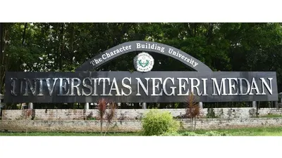 Jurusan pendidikan menawarkan banyak peluang dan manfaat bagi mereka yang tertarik untuk mengajar dan membimbing generasi mendatang.