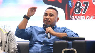 Beberapa pengamat sepak bola, seperti Firman dan Erwin, memberikan pandangan mereka tentang kekuatan Bahrain dan strategi pada laga nanti.