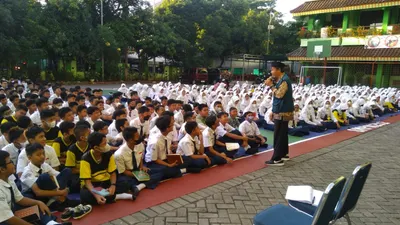 SMPN 252 Nomor 1! Ini 10 Daftar SMP Negeri Terbaik di Jakarta Timur pada PPDB 2024 Berdasarkan Rata-rata Nilai Akhir Jalur Prestasi Akademik!