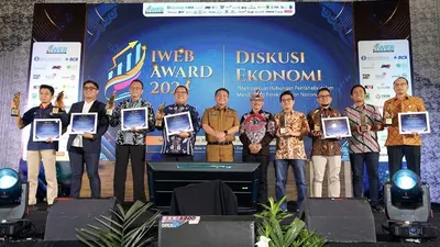 IWEB Award 2024 dirancang tidak hanya sebagai pengakuan atas pencapaian, tetapi juga mendorong keberlanjutan dalam keterbukaan informasi.