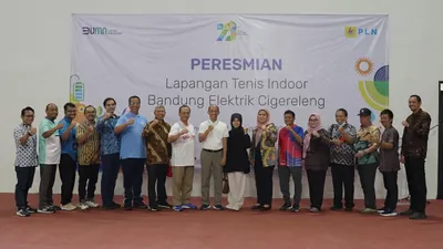 Lapangan tenis tersebut dapat menjadi salah satu wadah untuk menjaga kesehatan fisik serta mempererat ikatan antarpegawai.