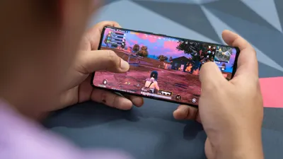 Perbandingan Infinix GT20 Pro Vs Realme GT6 untuk Gaming, Siapa Juaranya?