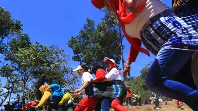 Jika ingin membuat suasana lomba hari kemerdekaan lebih menarik, kamu bisa pilih lomba lain yang tak kalah menarik.