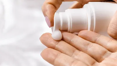 Illustrasi. Rekomendasi Body Lotion untuk kulit putih cerah alami
