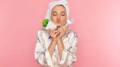 Kamu Harus Tahu! Ini 9 Jurusan Terbaik untuk Calon Owner Skincare di Masa Depan