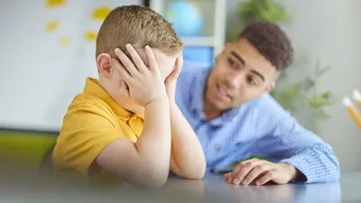 Tips menghadapi anak yang tiba-tiba mogok bicara menurut pakar