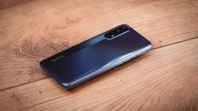 3 Cara Mudah Menghindari HP iPhone dan Android Tidak Jamuran
