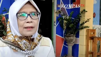 Kuasa Hukum Saka Tatal, Titin Prialianti, baru-baru ini menantang jaksa penuntut umum terkait bukti foto-foto almarhum Vina Cirebon dalam berkas kliennya.