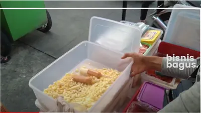 Ada 7 ide usaha jajanan rumahan yang viral, salah satunya hottang atau hotdog kentang.