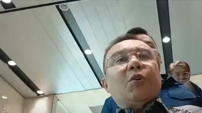 Sufmi Dasco Ahmad, Ketua Harian Gerindra, menyatakan bahwa akun Fufufafa tersebut tidak pernah dibahas dalam rapat internal KIM Plus.