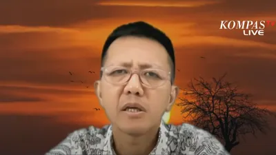 Soal siapa pemilik akun Kaskus Fufufafa, Alfons Tanujaya seorang pakar keamanan siber mengatakan kalau itu bisa ditanyakan pada Kaskus.