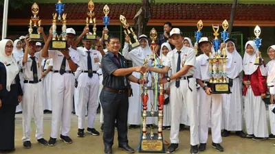 Untuk daerah Jakarta Barat ada SMP mana saja yang masuk peringkat terbaik jalur Prestasi Akademik pada PPDB 2024 ini?