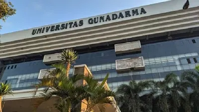 Jokowi menyampaikan bahwa Universitas Gunadarma nantinya akan menawarkan berbagai program doktoral internasional