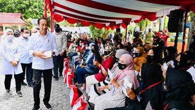 illustrasi. Pencairan Bansos Tambahan Jelang 17 Agustus