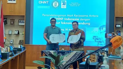 PT CHINT Indonesia dan Laboratorium Sistem Tenaga Listrik STEI ITB menjalin kerja sama kemitraan melalui pemberian seperangkat peralatan DVR.