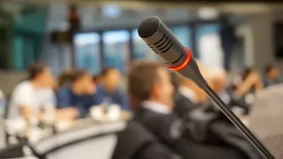 Ilustrasi Microphone