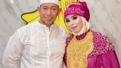 Nurul Damayana dan Suami, Jemaah Haji asal Sulsel yang Disambut Antusias di Bandara