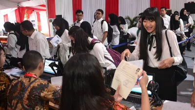 Sebelum maju ke tahap SKD peserta CPNS 2024 sebaiknya mempersiapkan diri dengan baik salah satunya mengetahui detail kisi-kisi dan soal SKD.