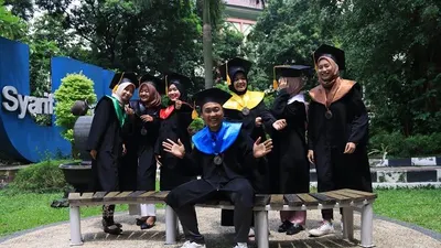 Wisudawan UIN Jakarta