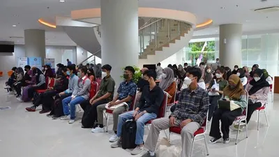Peraturan ini wajib dipatuhi oleh semua peserta perempuan untuk dapat mengikuti UTBK SNBT 2024 yang akan datang.