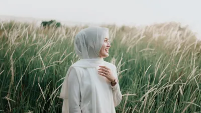4 Tanda Kamu Punya Cara Elegan Menghadapi Komentar Negatif di Sekitarmu