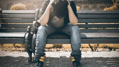 3 Alasan Mengapa Kamu Sulit Melupakan Luka Masa Lalu, Punya Penyesalan yang Dalam?