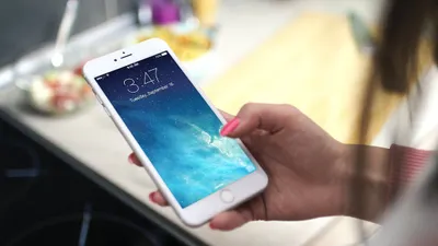 Ilustrasi Membeli iPhone