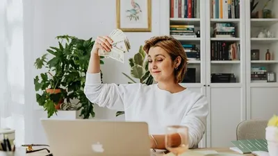 5 Jurusan Kuliah yang Gajinya Paling Besar Ketika Sudah Kerja, di 3 Tahun Pertama Sudah Double Digit Lho!