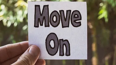 Ilustrasi move on