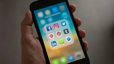Simak 5 Tips yang Harus Dilakukan Sebelum Membeli Handphone Bekas, Apa Saja?