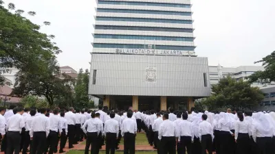 54,8% PNS Pemprov DKI Jakarta adalah perempuan, dengan 73,4% di antaranya bergelar Sarjana hingga Doktor.