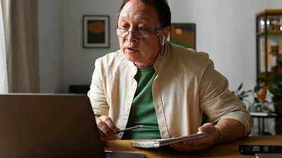Pensiunan yang bingung bagaimana cara untuk menambah penghasilan, berikut akan direkomendasikan berbagai ide usaha yang bisa dicoba.