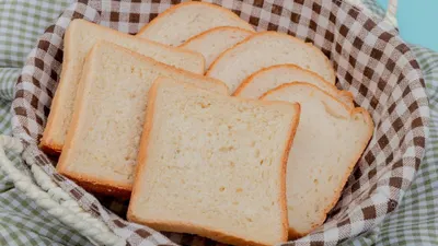 Ilustrasi | Roti Aoka diisukan menggunakan bahan pengawet kimia yang biasa digunakan untuk industri kosmetik yaitu sodium dehydroacetate.
