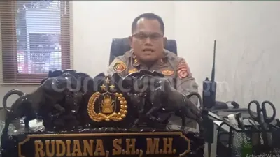 Iptu Rudiana, Ayahanda Eki