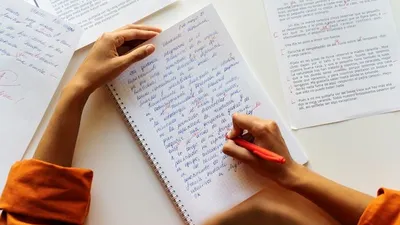 Kepribadian Seseorang Berdasarkan Tulisan Tangannya, yang Ukuran Hurufnya Besar Ternyata Mudah Melakukan Ini