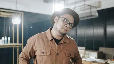 Virgoun ditangkap bersama seorang wanita berinisal PA pada tanggal 20 Juni 2024, ditemukan juga  sabu beserta alat isapnya. 