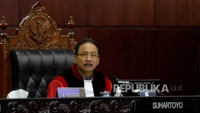 Hakim Suhartoyo terpilih menjadi Ketua Mahkamah Konstitusi (MK) menggantikan Anwar Usman.