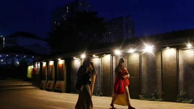 Dalam keterangan Ibnu Rajab Al-Hanbali dalam Lathaiful Ma&rsquo;arif menjelaskan bahwa wanita haid dapat meraih keberkahan malam tersebut.