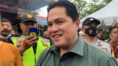 Sebagai salah satu partai yang santer akan mengusung Erick Thohir sebagai cawapres Prabowo, PAN mengaku tidak merasa tersaingi dengan adanya AHY.