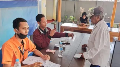 Bantuan Program Keluarga Harapan (BPNT) telah resmi cair di 4 Kartu Keluarga Sejahtera (KKS) yang terdaftar di bank-bank Himbara.