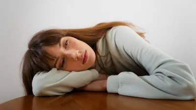 Bukan Pemalas! Ini 4 Tanda Kamu Mengalami Lelah Secara Mental, Sulit Bangun Pagi Salah Satunya
