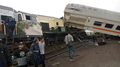 Kecelakaan Kereta Bandung Raya vs KA Turangga di Cicalengka, 3 Orang Dikabarkan Tewas