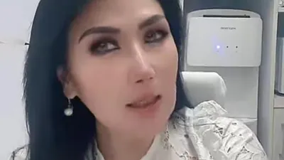 Dr Lita Gading Ajak Netizen Dukung Jessica Wongso (Instagram @lita.gading)