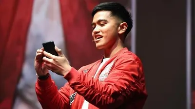 Belum lama ini viral sindiran Kaesang Ketua Umum PSI ke Ganjar Pranowo yang merupakan salah satu capres di pemilu 2024 nanti.