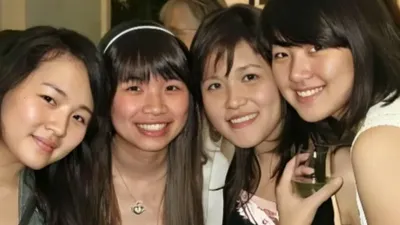 Jessica Wongso bersama sahabatnya Mirna Salihin dan Hani