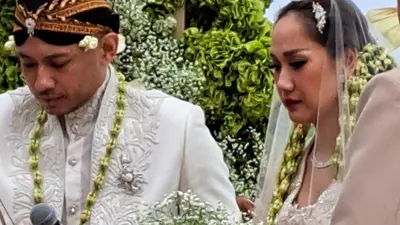 Bunga Citra Lestari (BCL) dan Tiko Aryawardhana resmi menikah