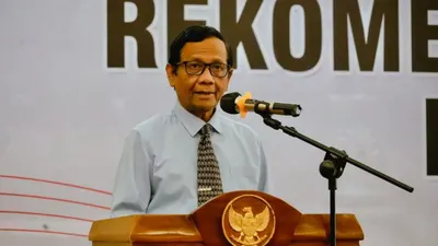 Ketua KPK Non Aktif Firli Bahuri Tidak Ditahan, Cawapres Mahfud MD Buka Suara: Mungkin Polisi Tidak...