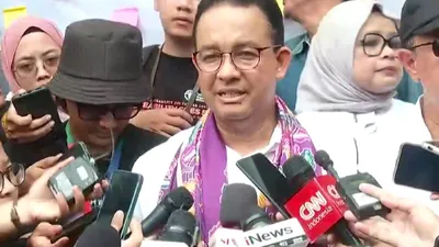 Capres Anies Baswedan memulai kampanye perdananya di Tanah Merah, Jakarta Utara pada Selasa, 28 November 2023. 